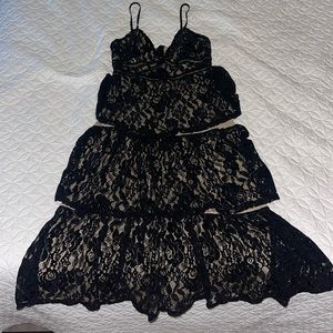 Black Lace Lulus dress